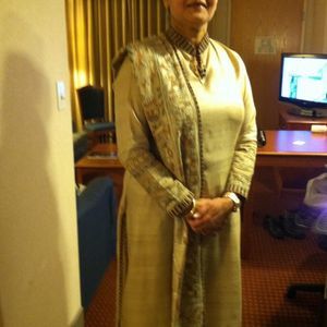 Meet your Posher, Malkit